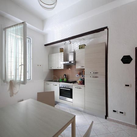 La Casa Di Gigi Tra Fiera E Universita Bologna Exteriör bild