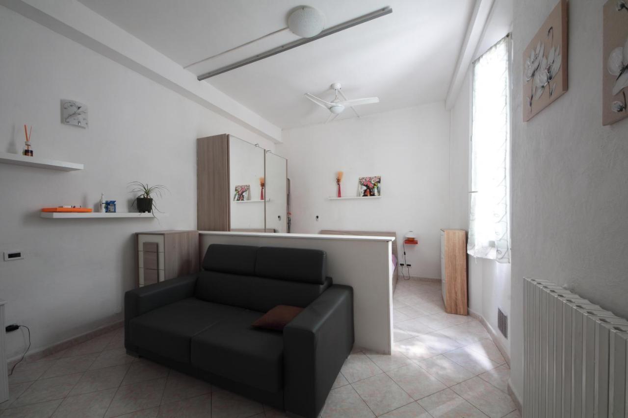 La Casa Di Gigi Tra Fiera E Universita Bologna Exteriör bild